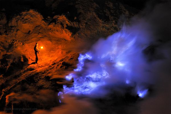 Les nuits bleues des forçats du soufre