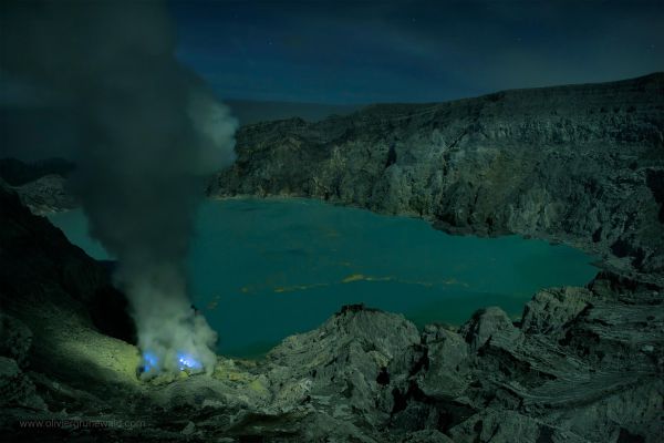 Les nuits bleues des forçats du soufre